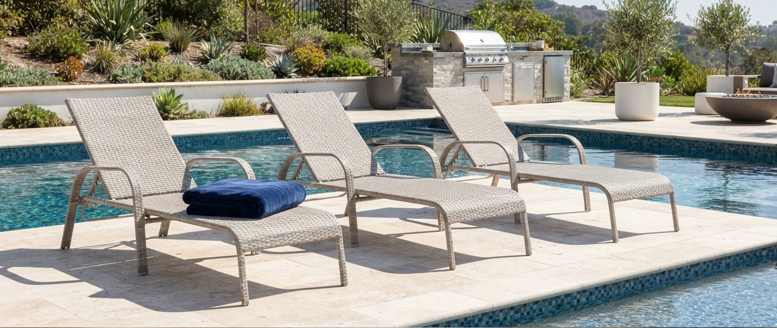 Wicker Sun Lounger